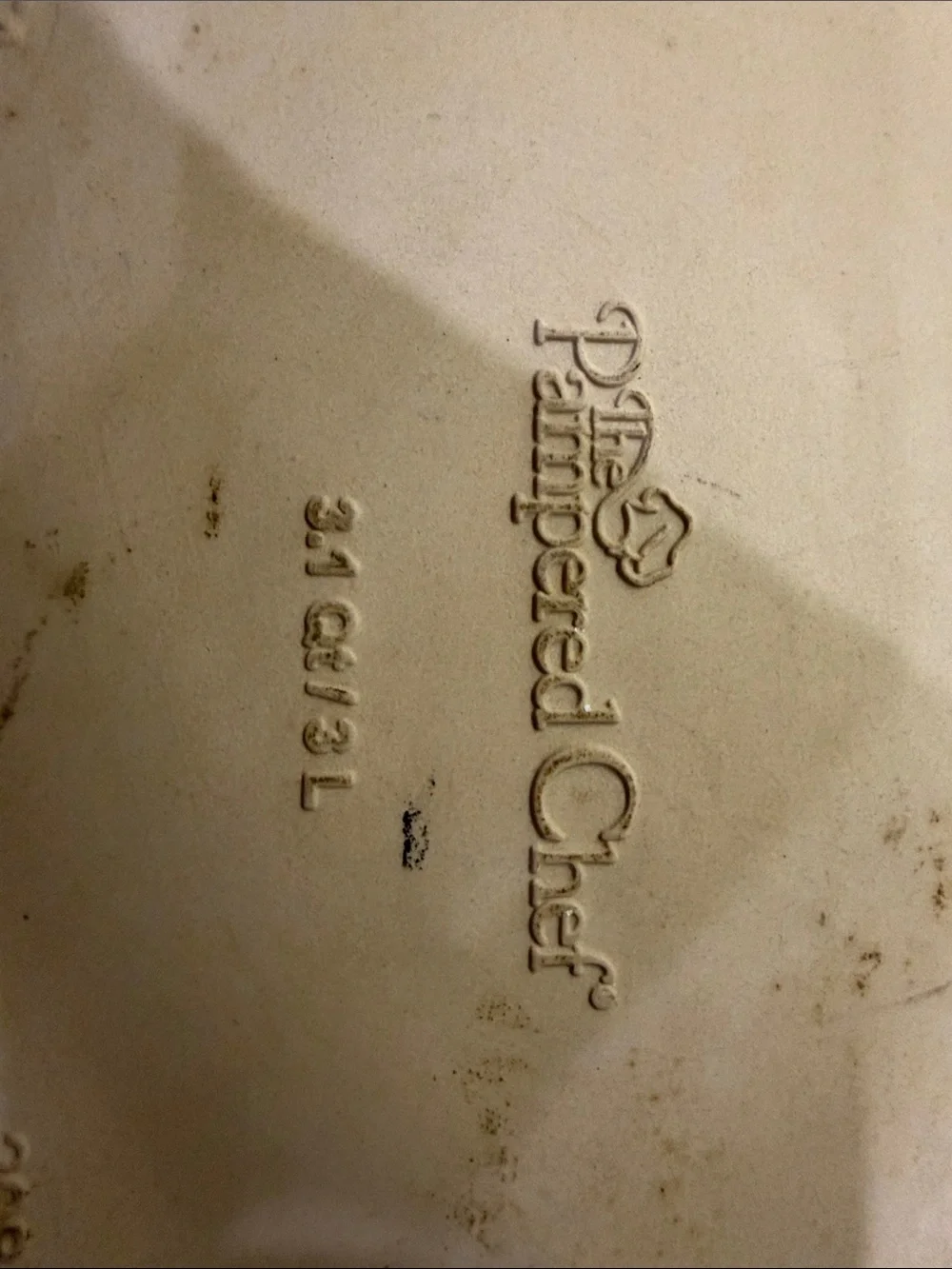 The Pampered Chef Burgundy Covered Ceramic Casserole